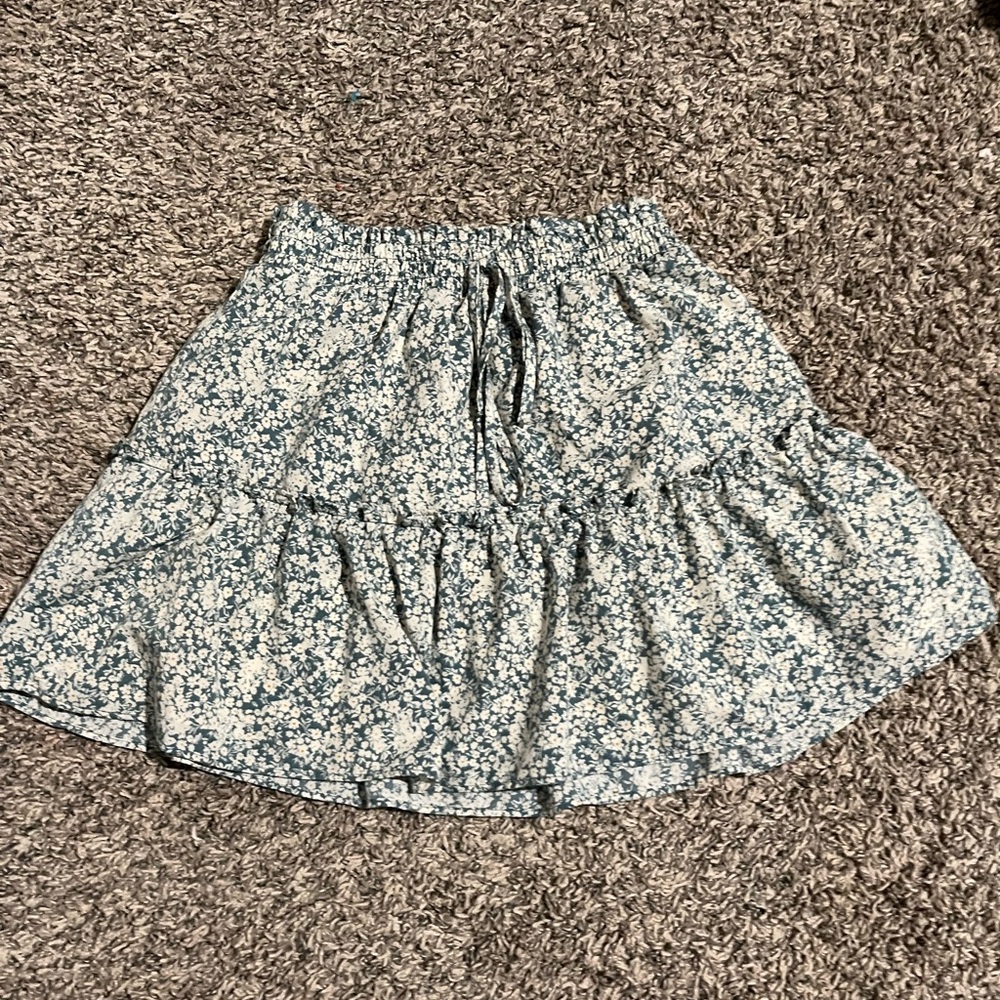 💙Floral Ruffle Modest Skirt💙 - Picture 2 of 2